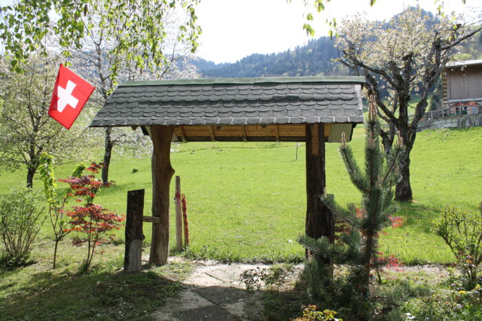 Klostertor Honora Zen Kloster - Meditationszentrum in Reichenburg in der Schweiz