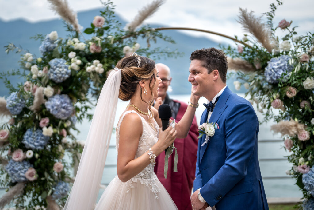 für ihre Hochzeit am Comer See im Palazzo Gallio