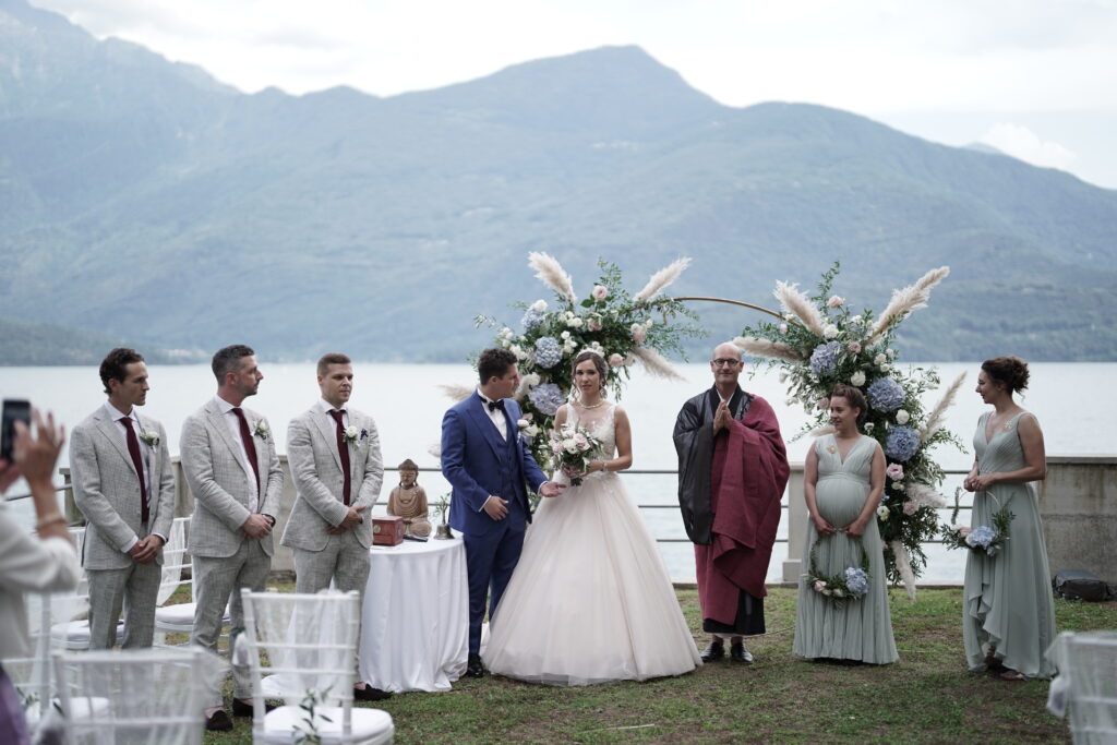 für ihre Hochzeit am Comer See im Palazzo Gallio