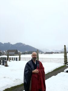 Abbot reding funeral orator in switzerland für the non-denominational funeral