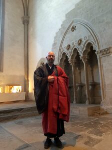 Nondenominational funeral ceremony in switzerland with abbot reding (zen monk)